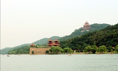 【郑州九州国际旅行社团购】九州国际旅行社提供的东湖游船船票_美团网