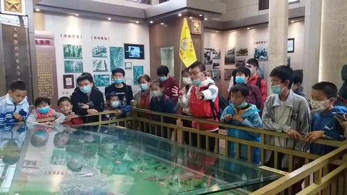 喜迎佳节 泉城导游义工讲述诗意济南 感受家国情怀